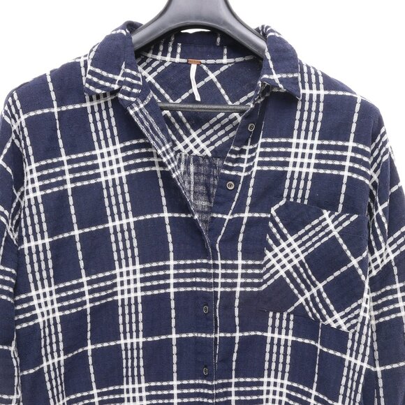 Free People Oversized Long Sleeve Button Down Shirt Blouse Women's M Blue/White - Picture 3 of 14